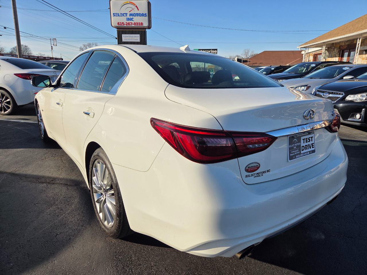Infiniti Q50 3.0t LUXE 2019