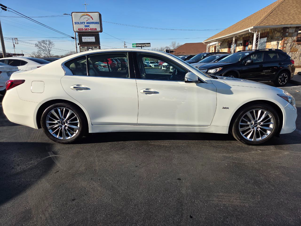 Infiniti Q50 3.0t LUXE 2019