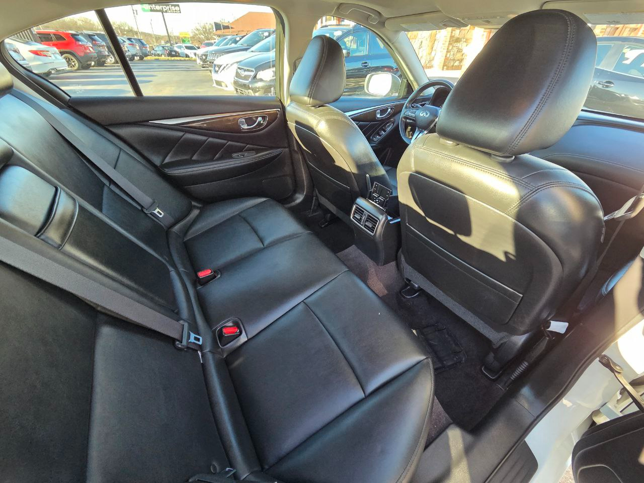 Infiniti Q50 3.0t LUXE 2019