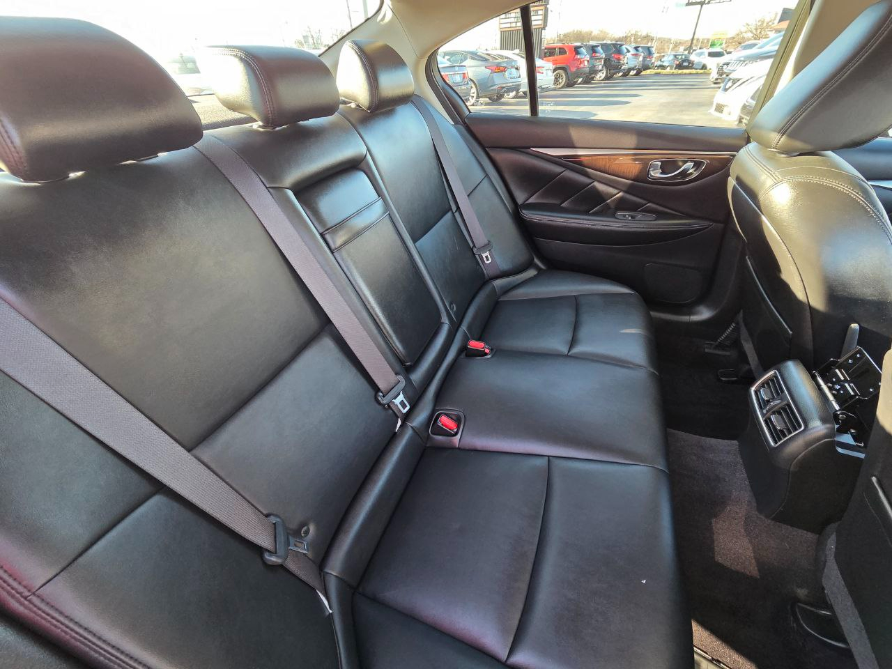 Infiniti Q50 3.0t LUXE 2019