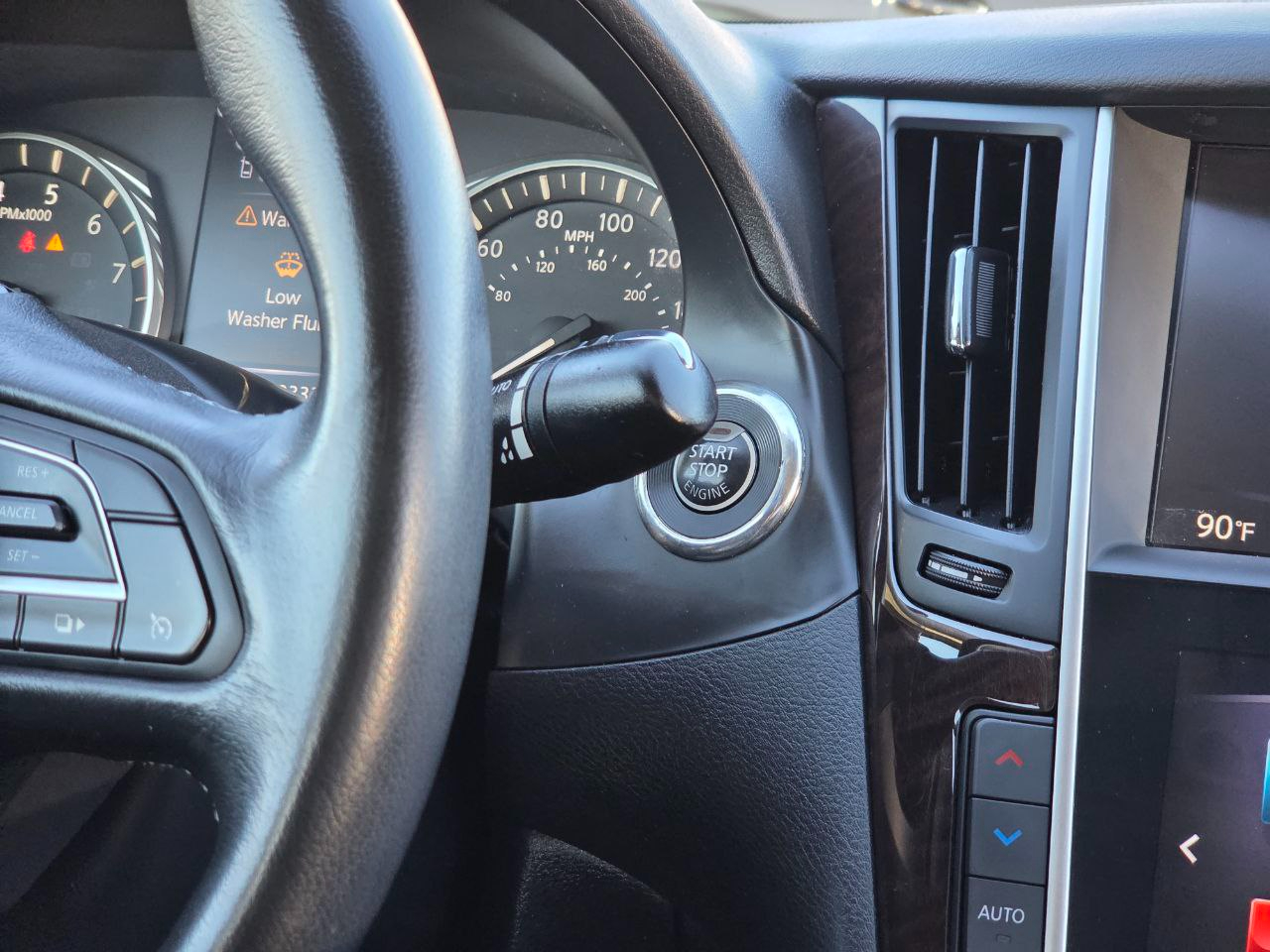 Infiniti Q50 3.0t LUXE 2019