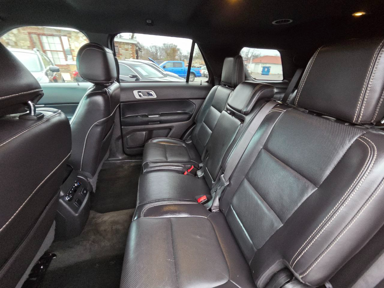 Ford Explorer Sport 4WD 2015