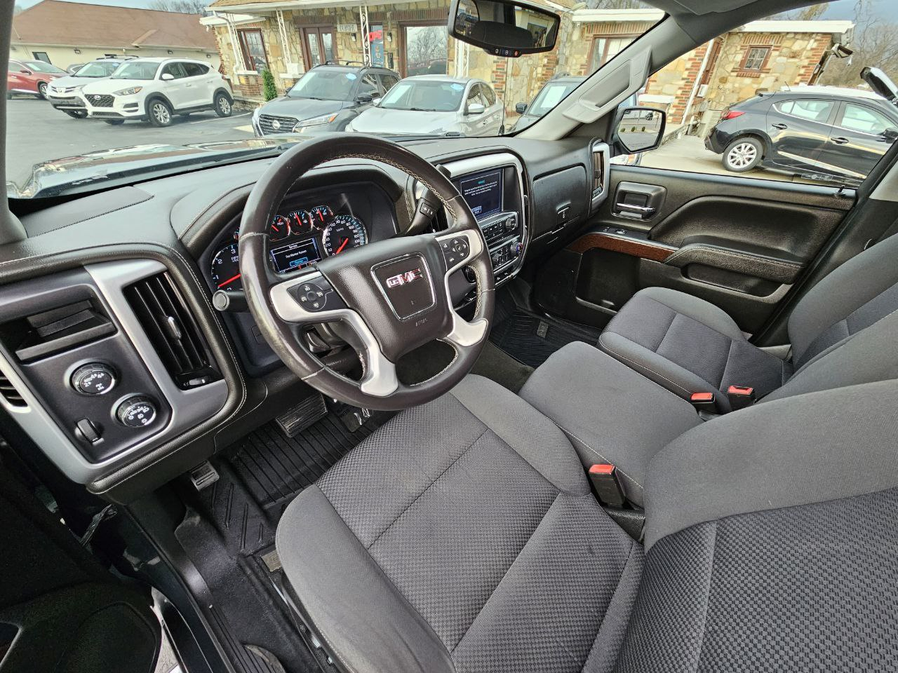 GMC Sierra 1500 SLE Double Cab 4WD 2018