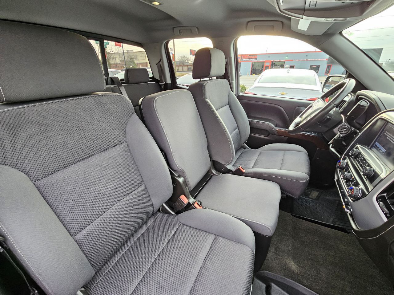 GMC Sierra 1500 SLE Double Cab 4WD 2018