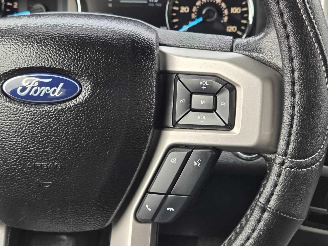 Ford F-150 Lariat SuperCrew 5.5-ft. Bed 4WD 2018