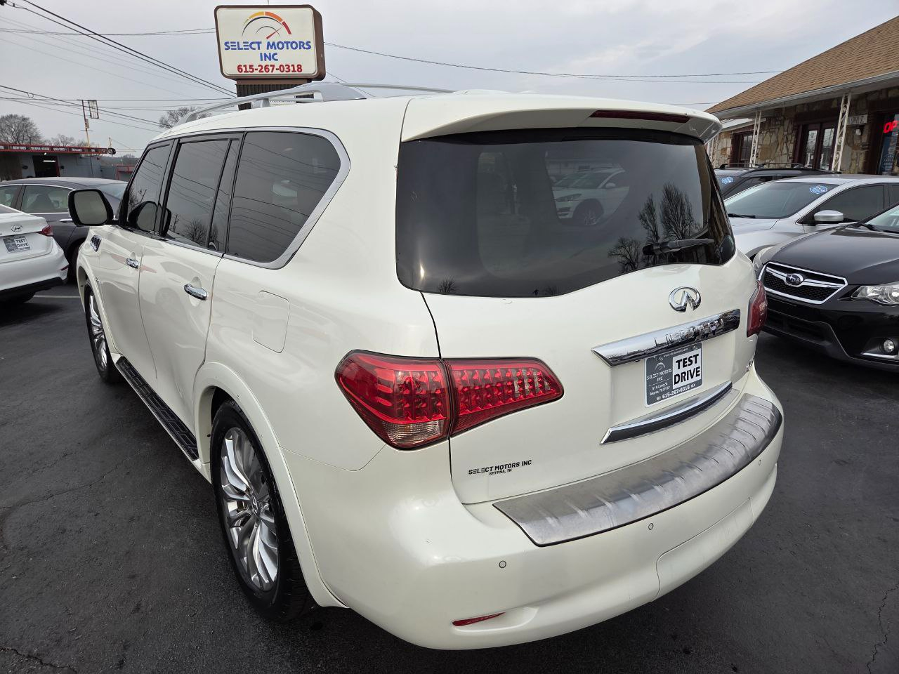 Infiniti QX80 4WD 2015