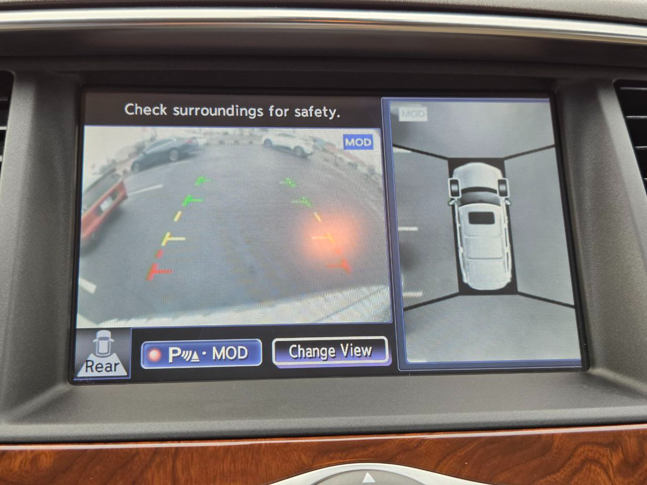 Infiniti QX80 4WD 2015