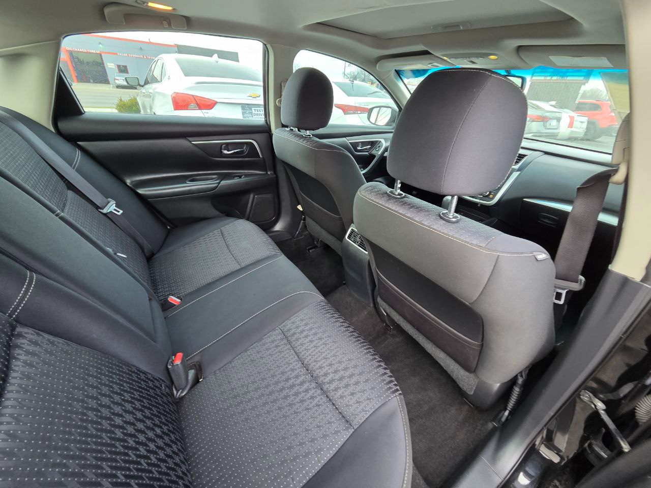 Nissan Altima 2.5 SV 2016