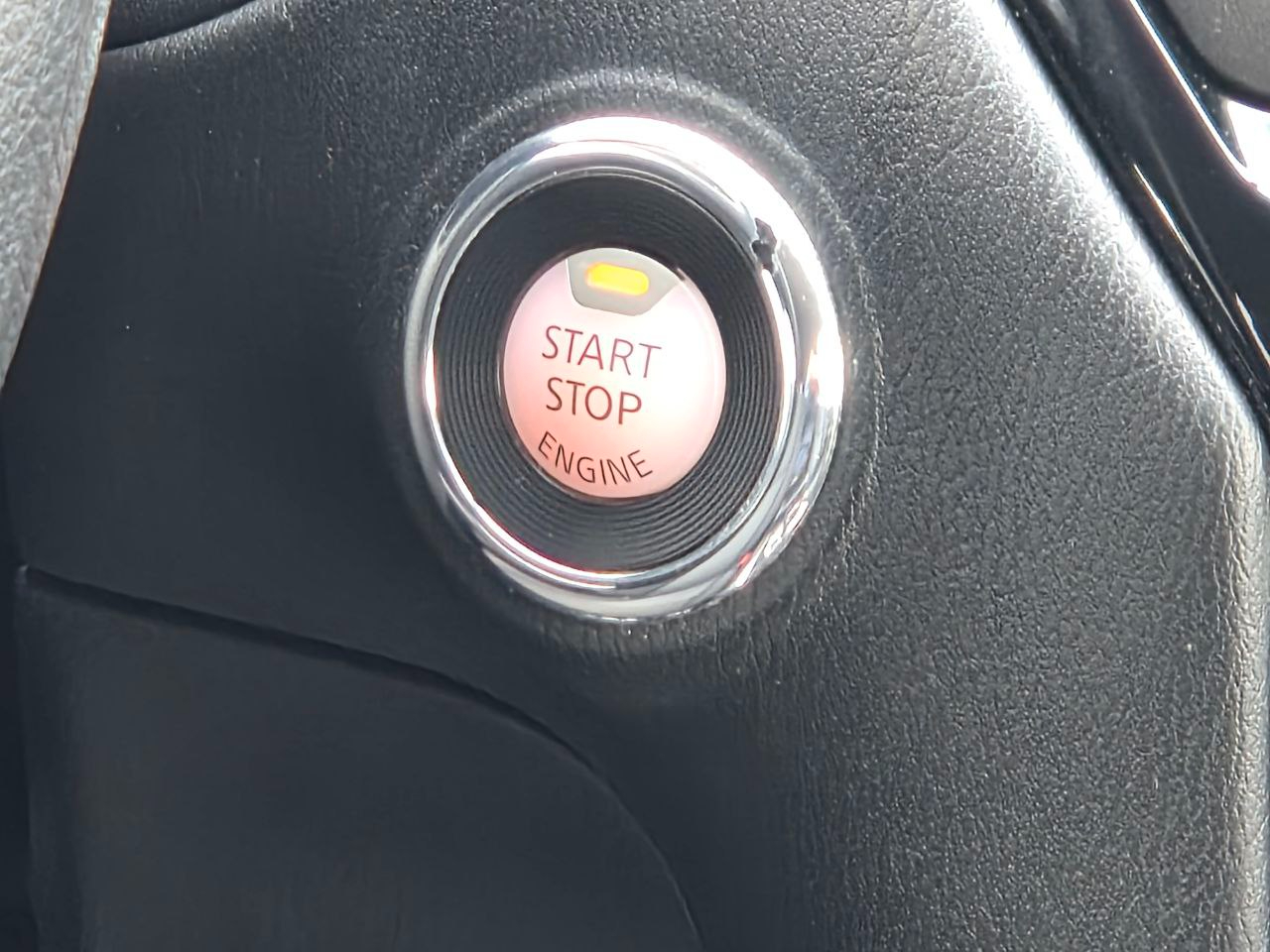 Nissan Pathfinder S 2WD 2019