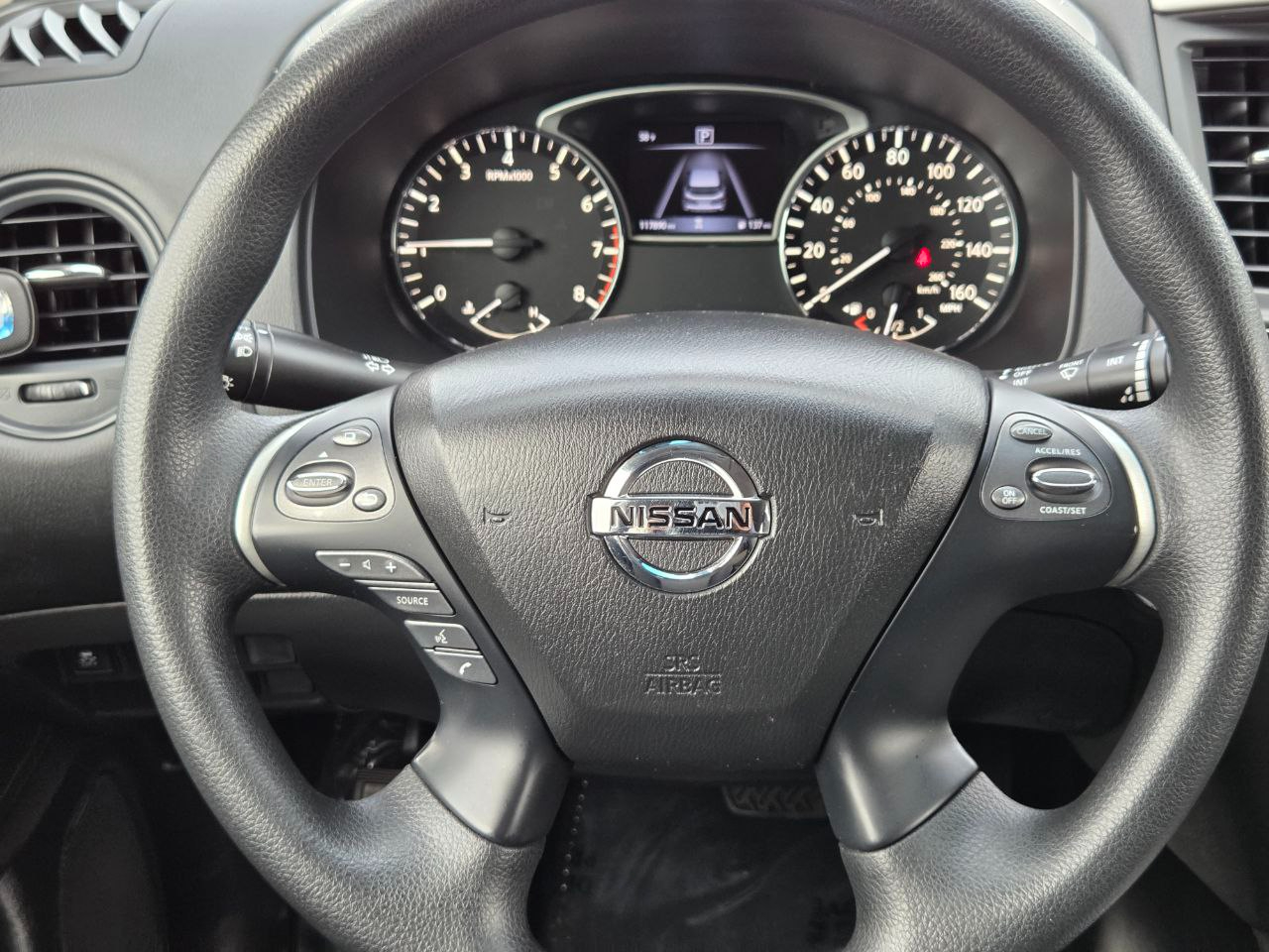 Nissan Pathfinder S 2WD 2019