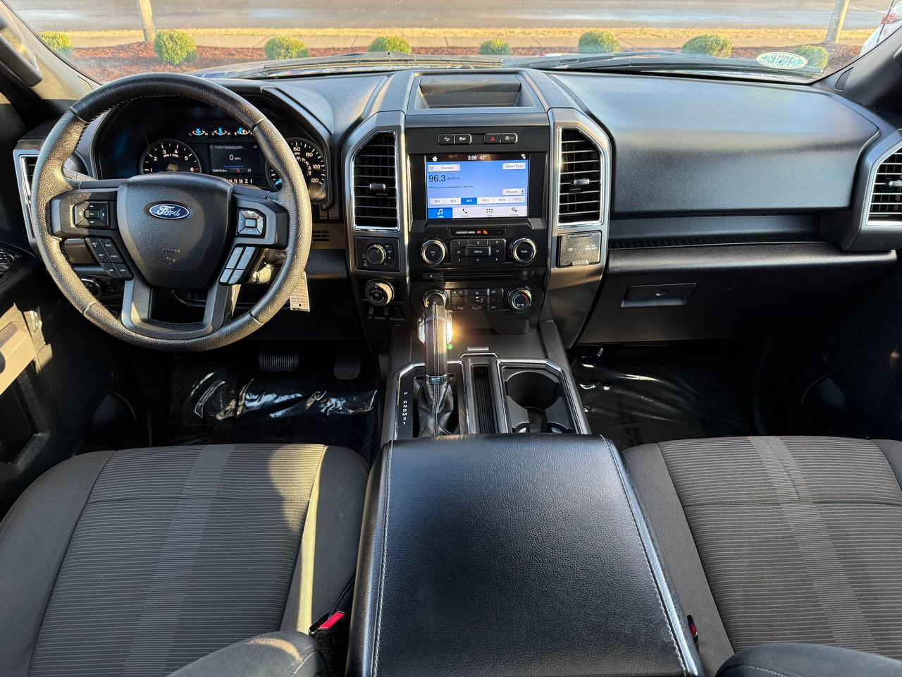 Ford F-150 XLT SuperCrew 5.5-ft. Bed 4WD 2016