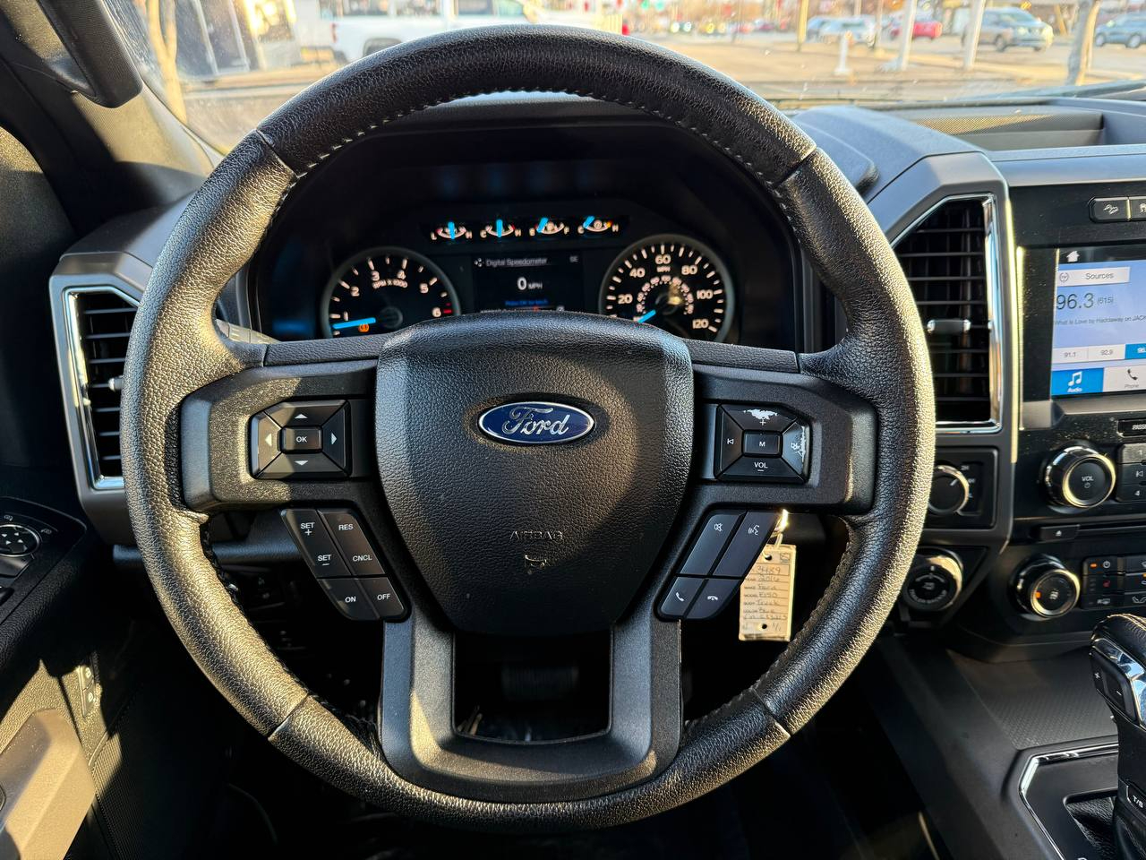 Ford F-150 XLT SuperCrew 5.5-ft. Bed 4WD 2016