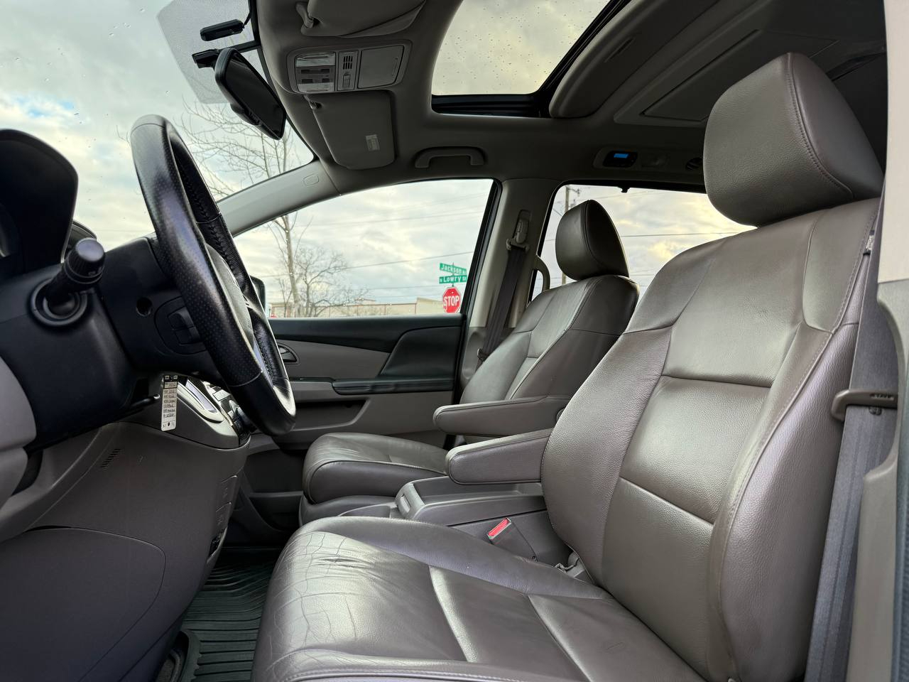 Honda Odyssey Touring 2012