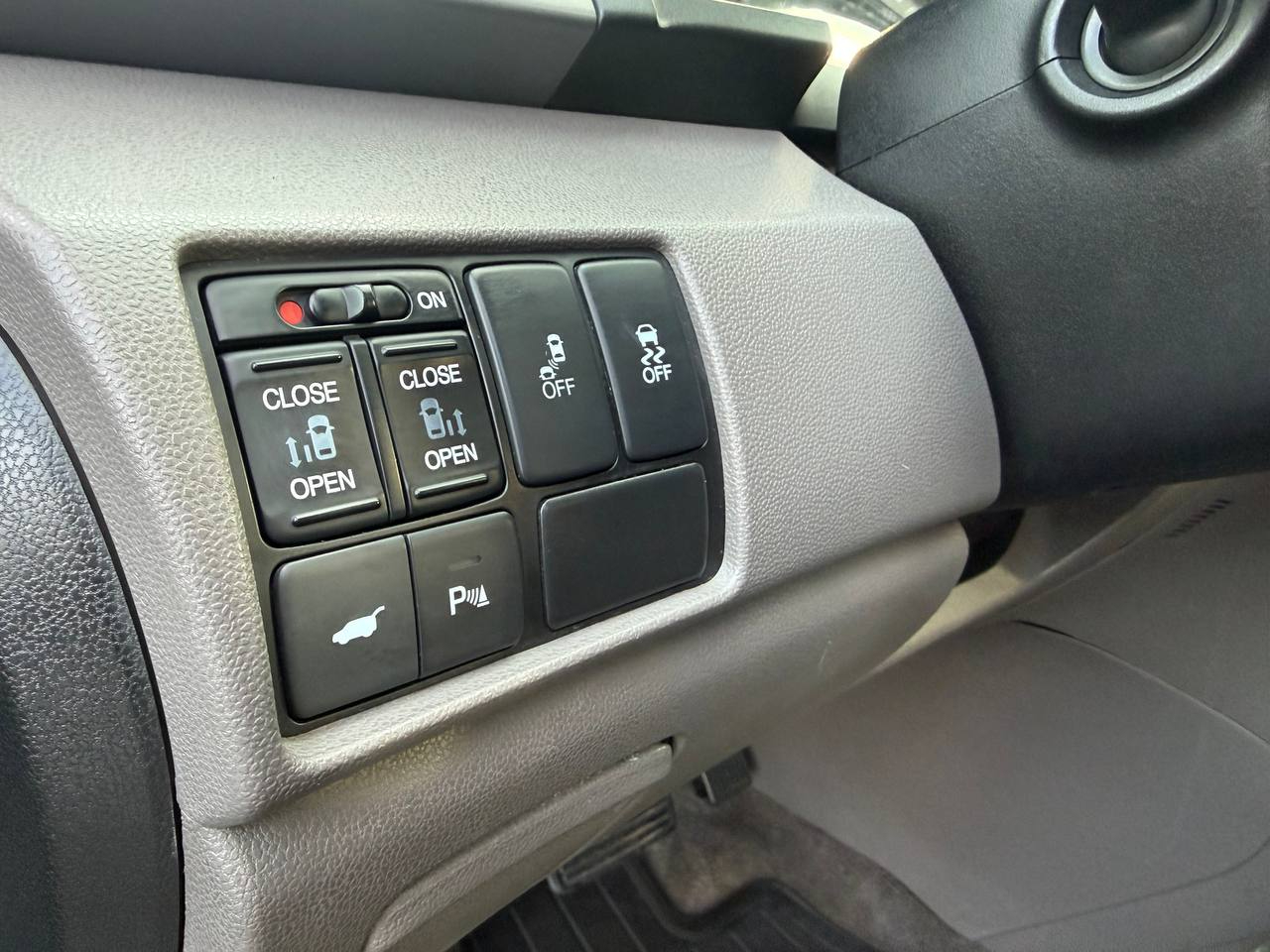 Honda Odyssey Touring 2012