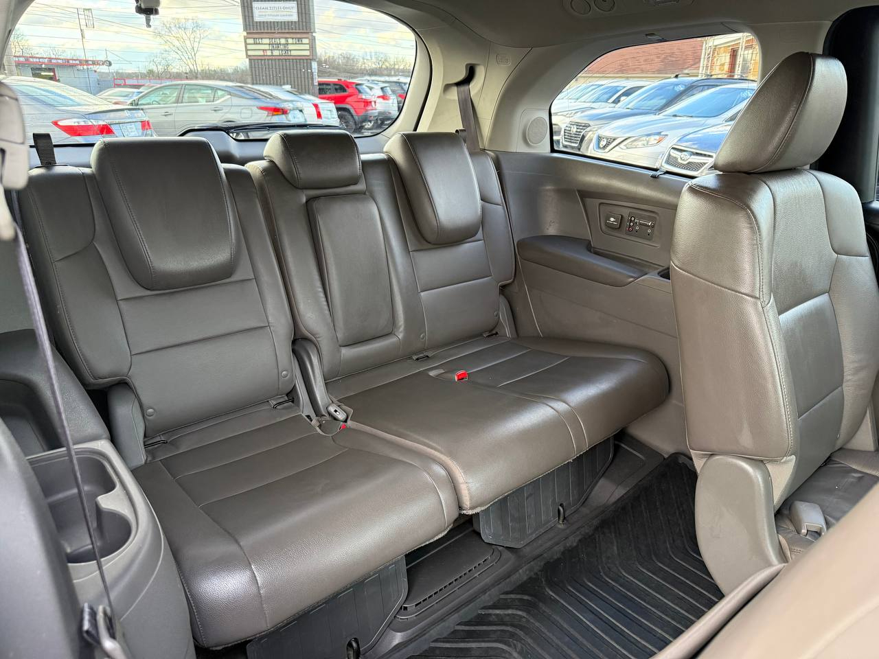 Honda Odyssey Touring 2012