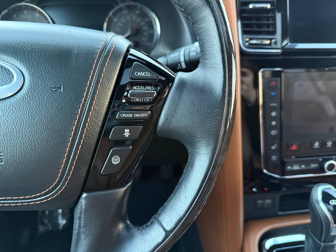 Infiniti QX80 SENSORY AWD 2021