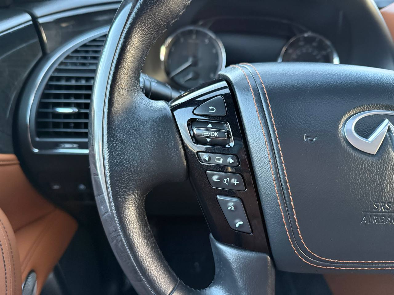 Infiniti QX80 SENSORY AWD 2021