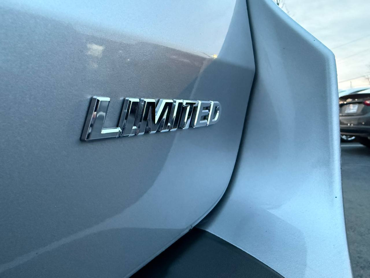 Toyota Sienna Limited 7-Pass V6 2011