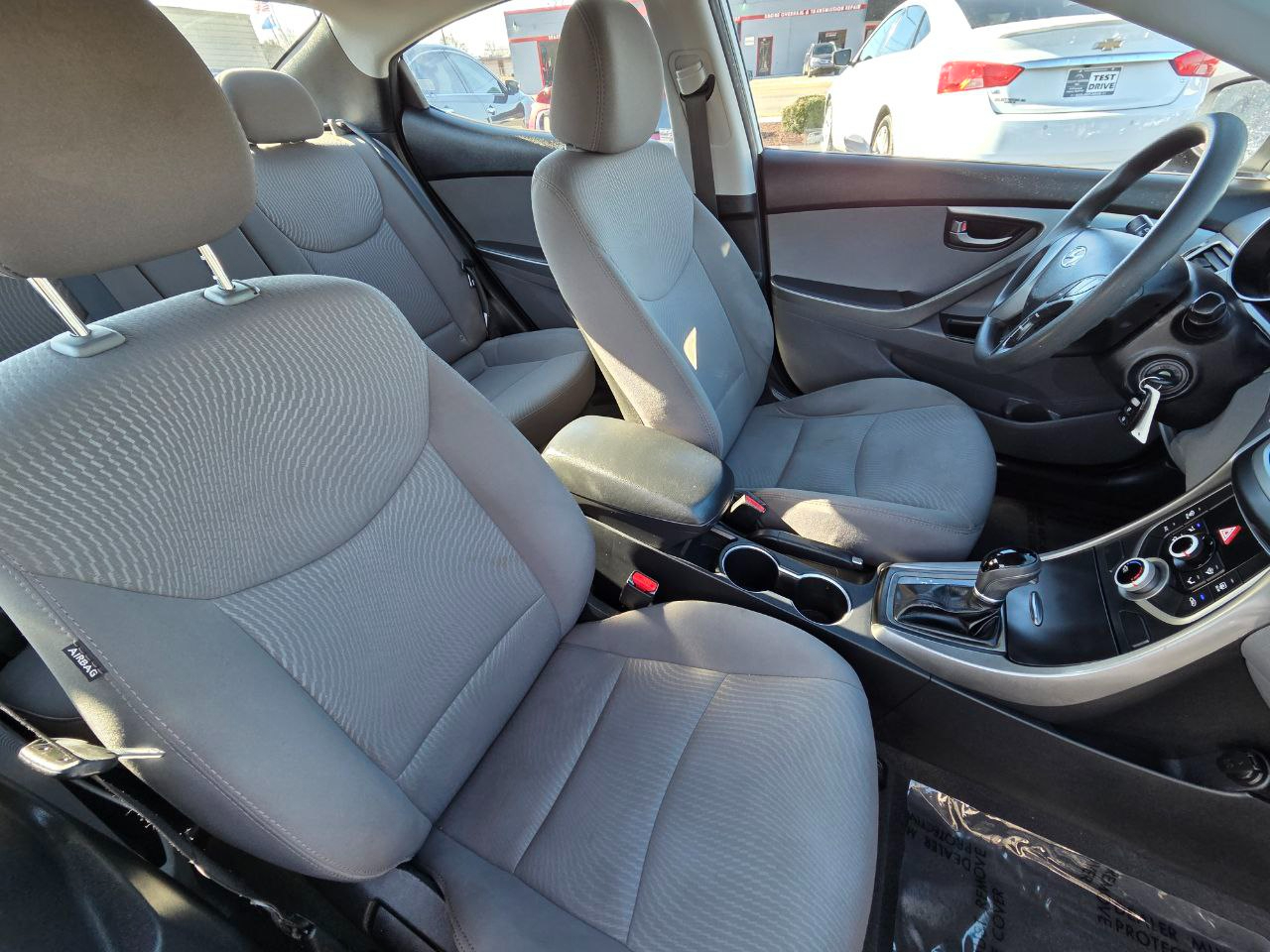 Hyundai Elantra SE 2016