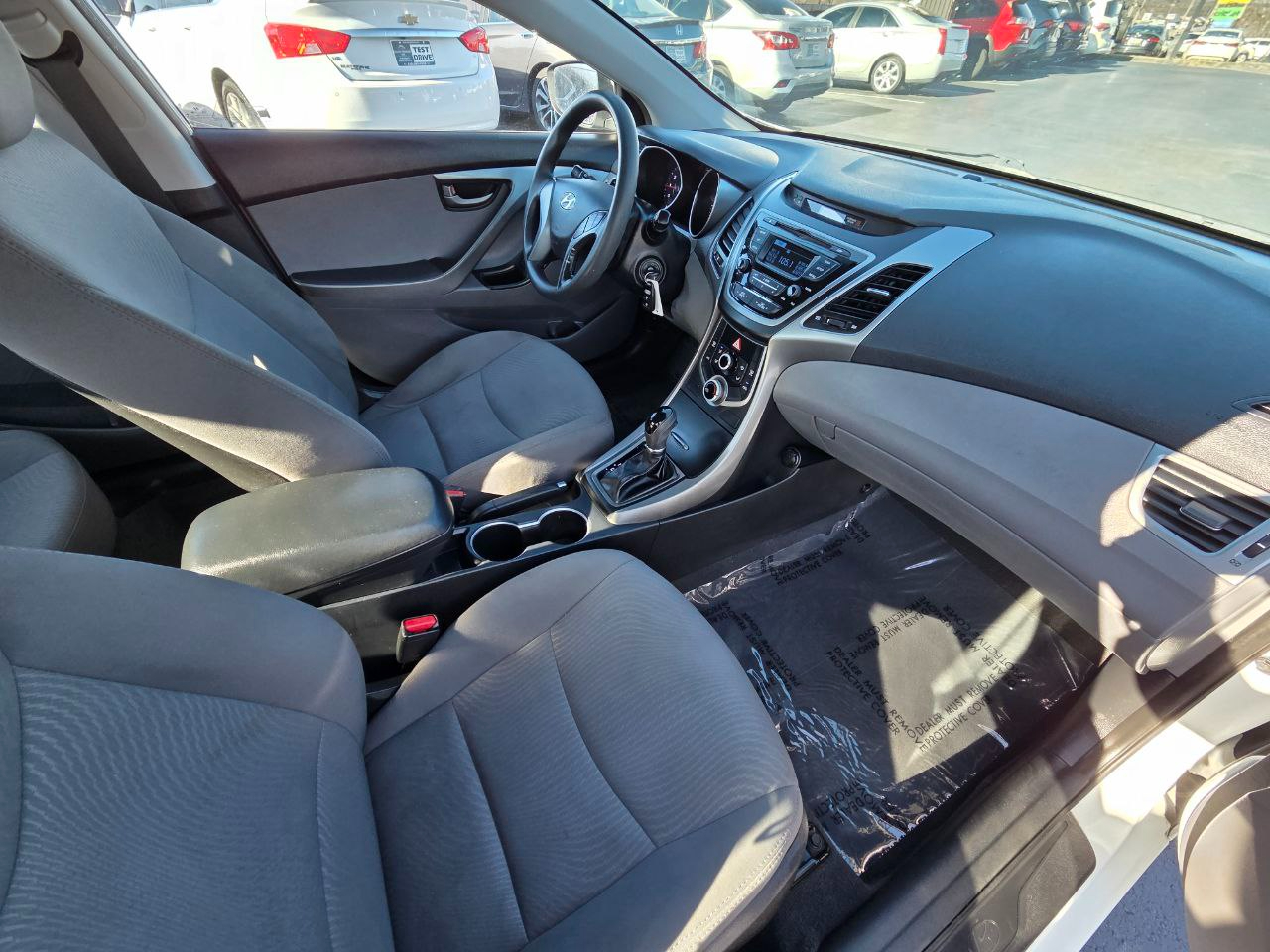 Hyundai Elantra SE 2016