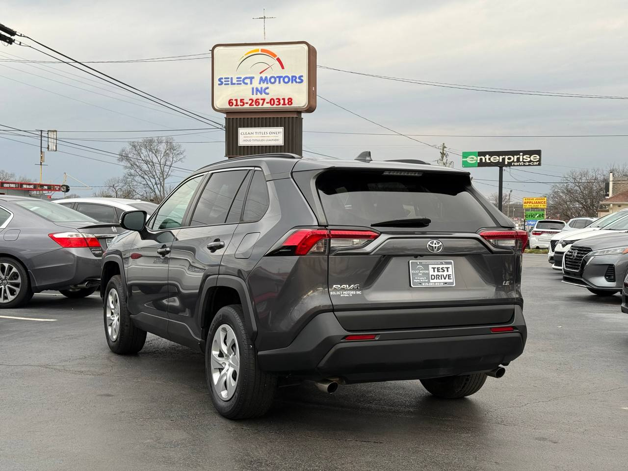 Toyota RAV4 LE 2019