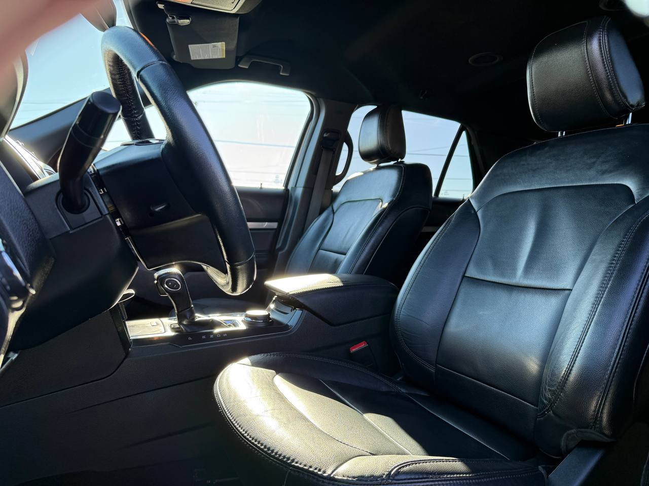 Ford Explorer XLT 4WD 2018