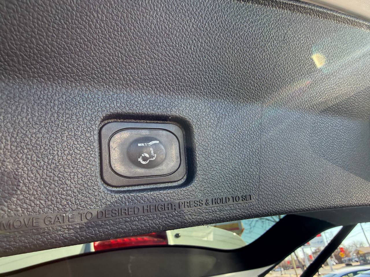 Ford Explorer XLT 4WD 2018