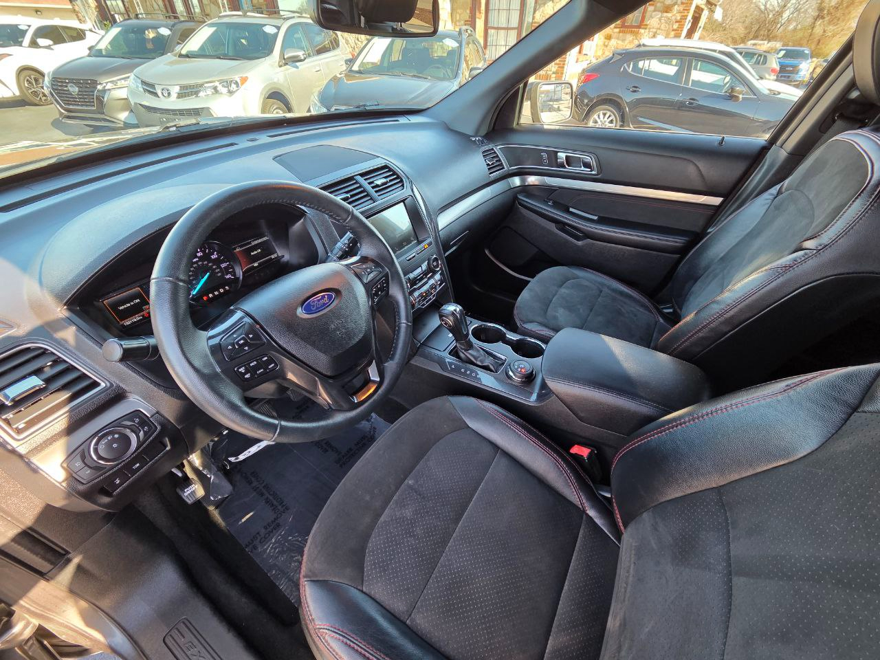 Ford Explorer XLT 4WD 2018