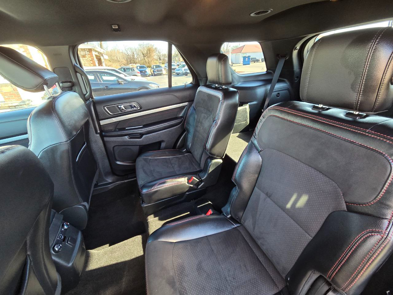 Ford Explorer XLT 4WD 2018