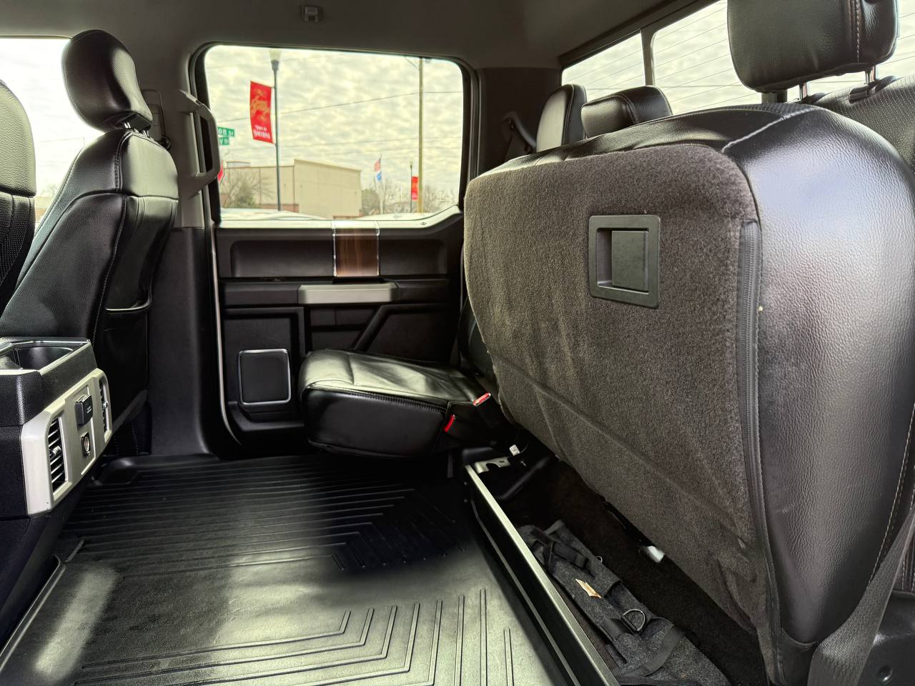 Ford F-150 Lariat SuperCrew 5.5-ft. Bed 4WD 2016