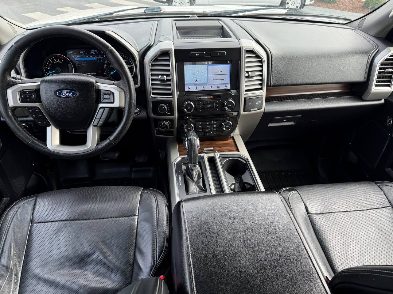 Ford F-150 Lariat SuperCrew 5.5-ft. Bed 4WD 2016