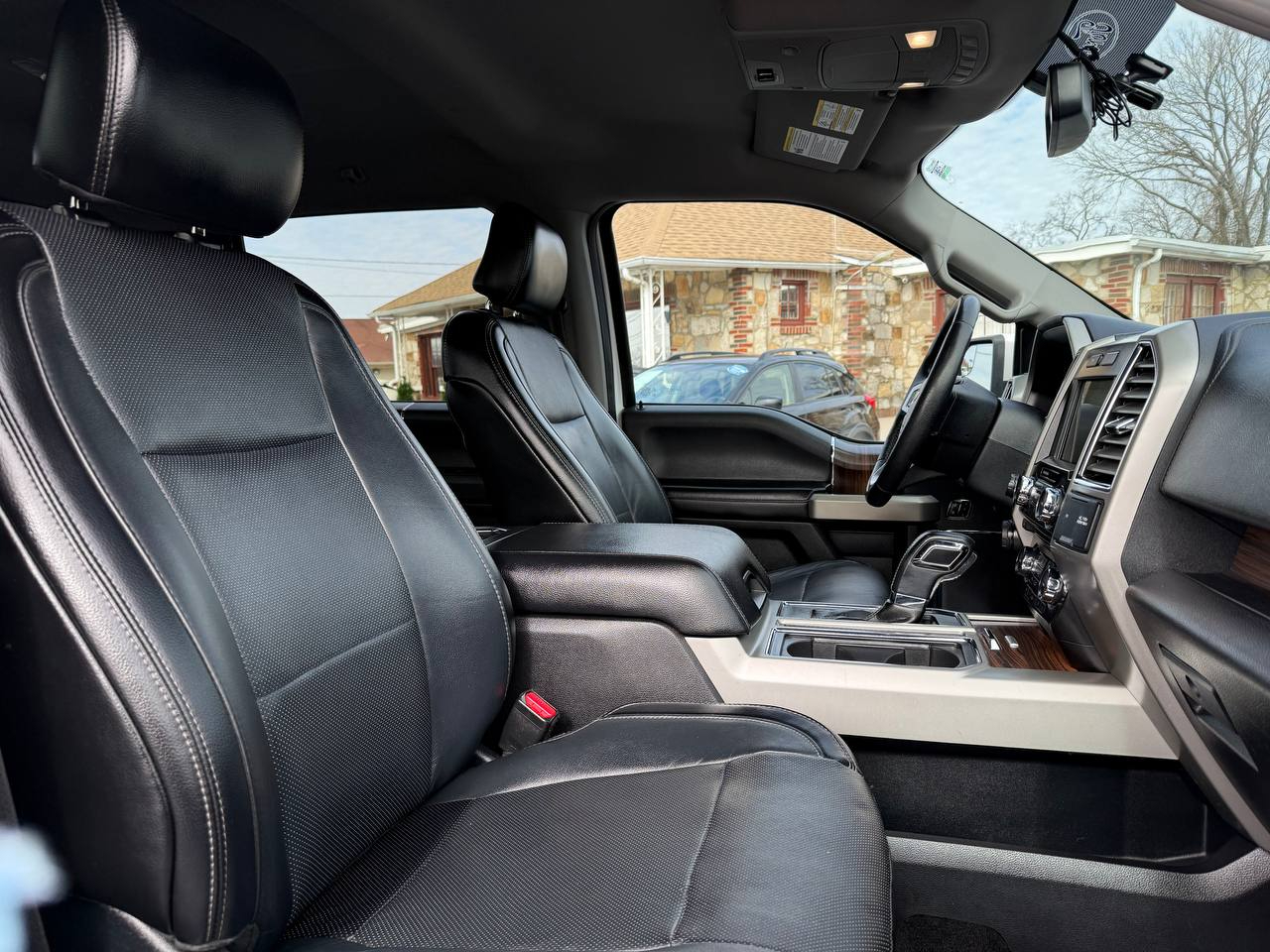 Ford F-150 Lariat SuperCrew 5.5-ft. Bed 4WD 2016