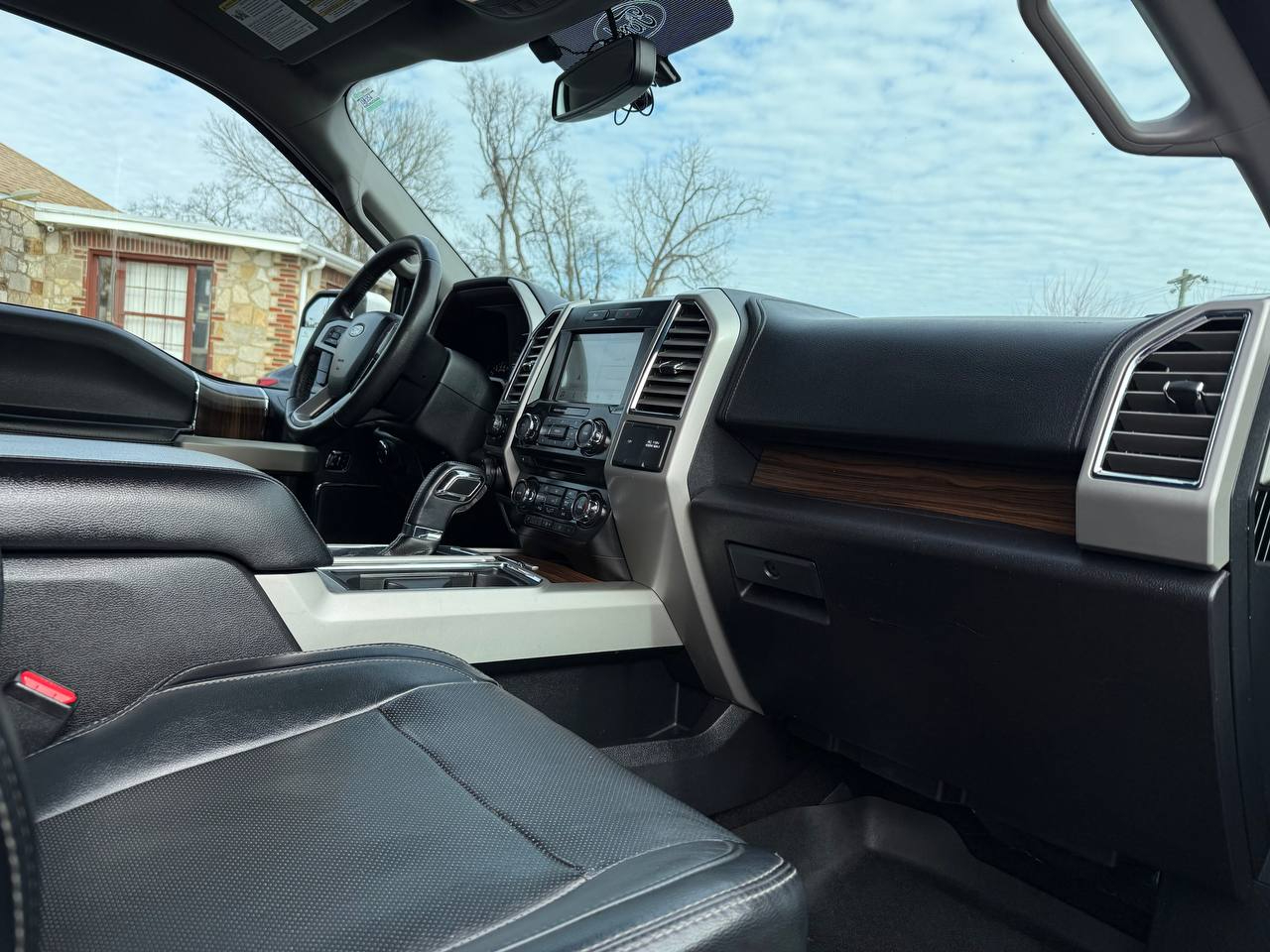 Ford F-150 Lariat SuperCrew 5.5-ft. Bed 4WD 2016