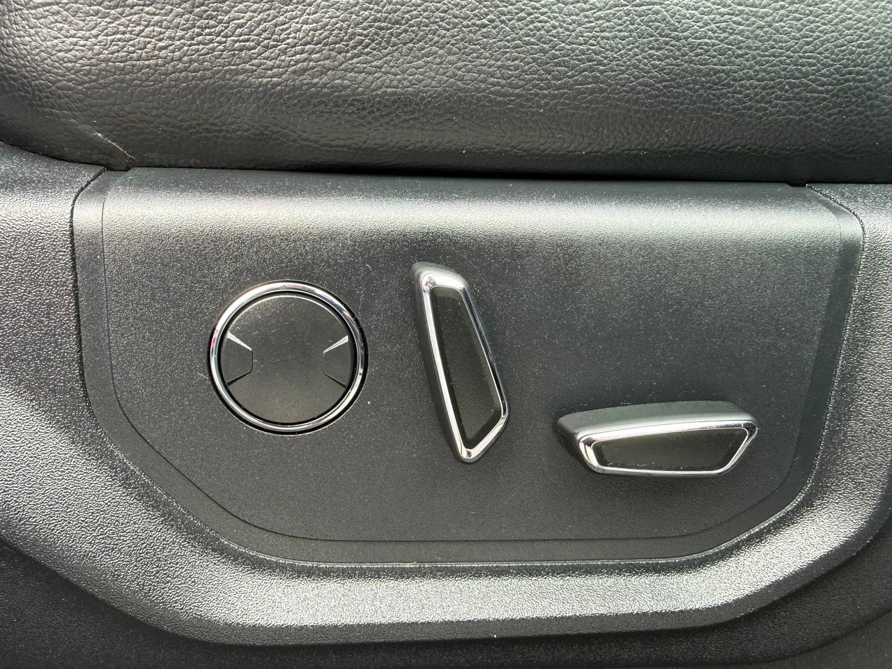 Ford F-150 Lariat SuperCrew 5.5-ft. Bed 4WD 2016