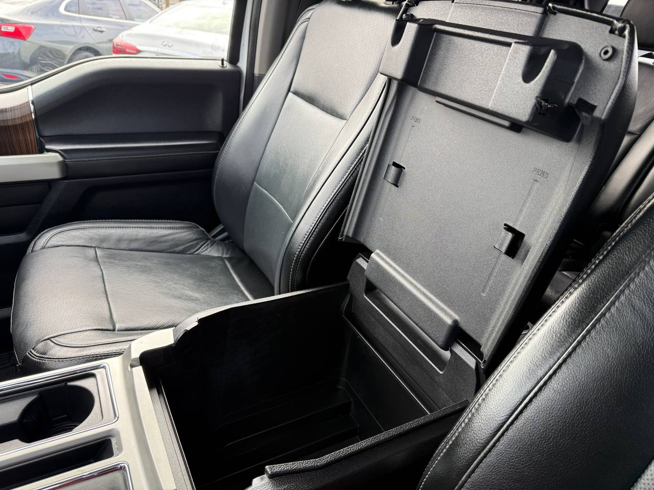 Ford F-150 Lariat SuperCrew 5.5-ft. Bed 4WD 2016