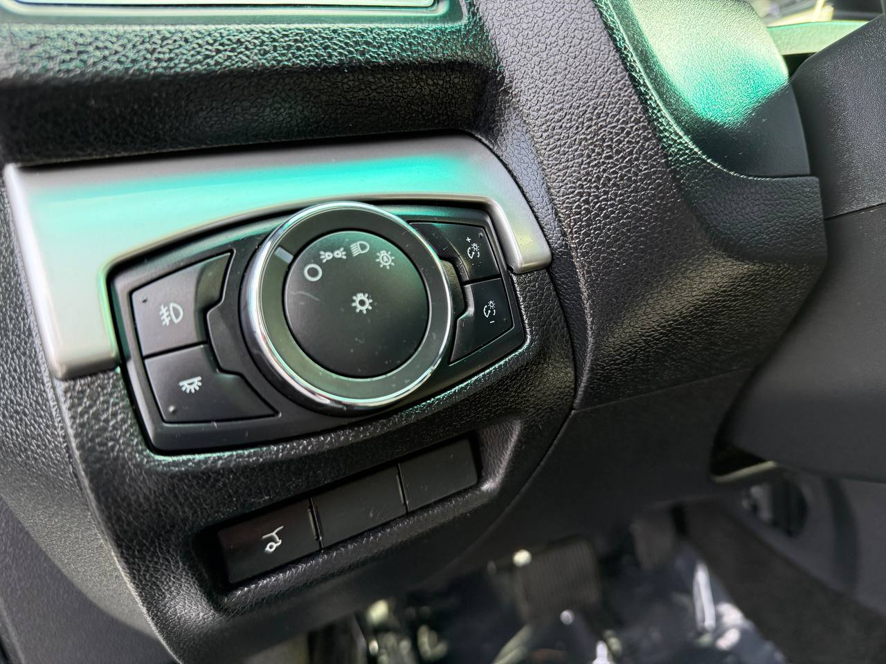 Ford Explorer XLT 4WD 2017