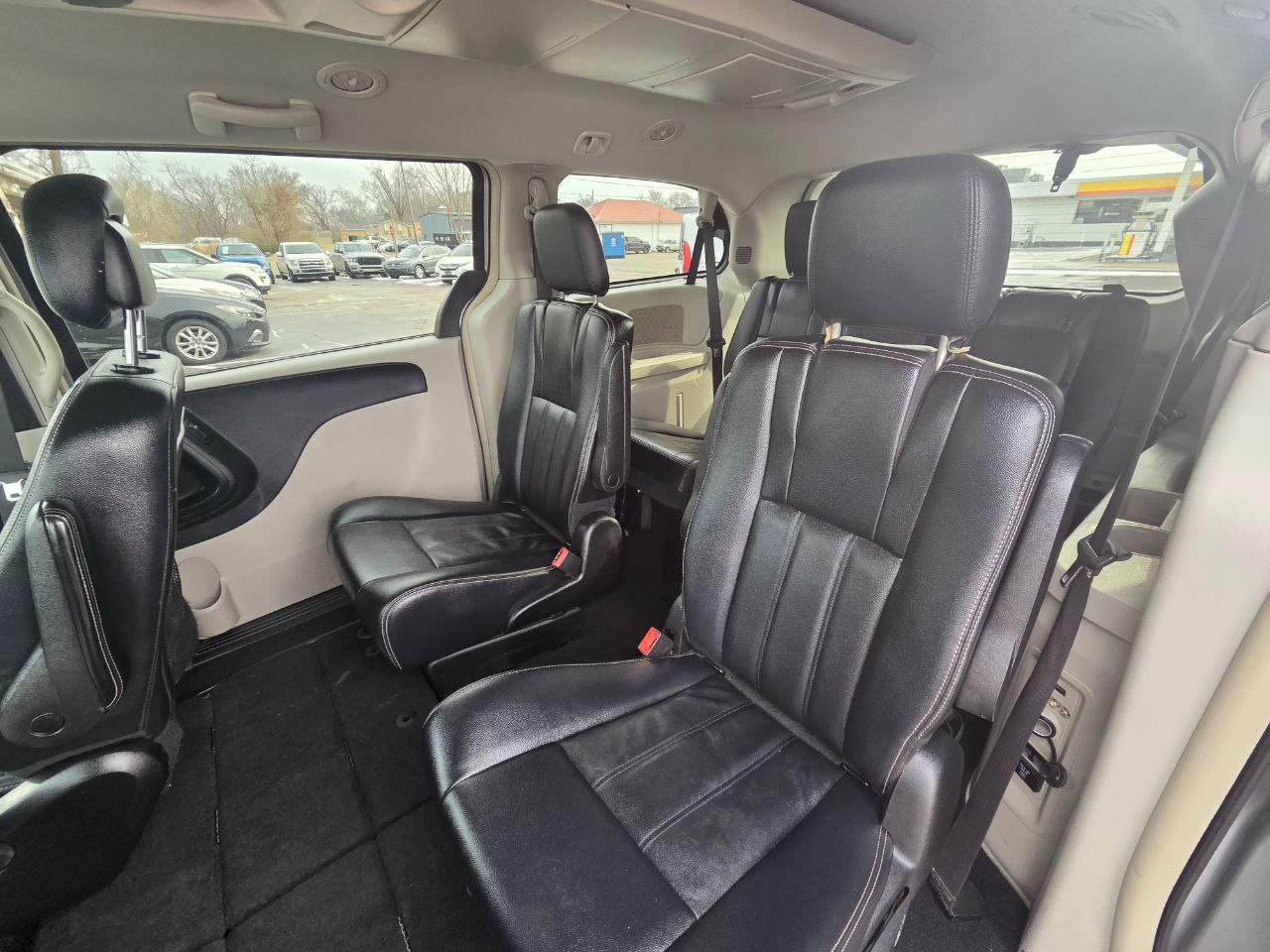 Chrysler Town & Country Touring 2016