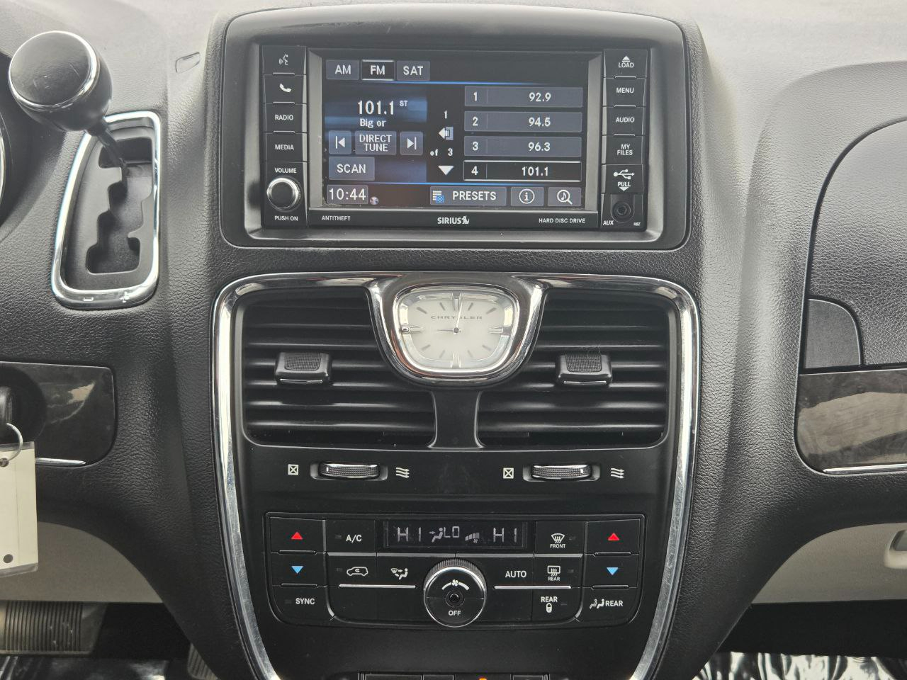 Chrysler Town & Country Touring 2016