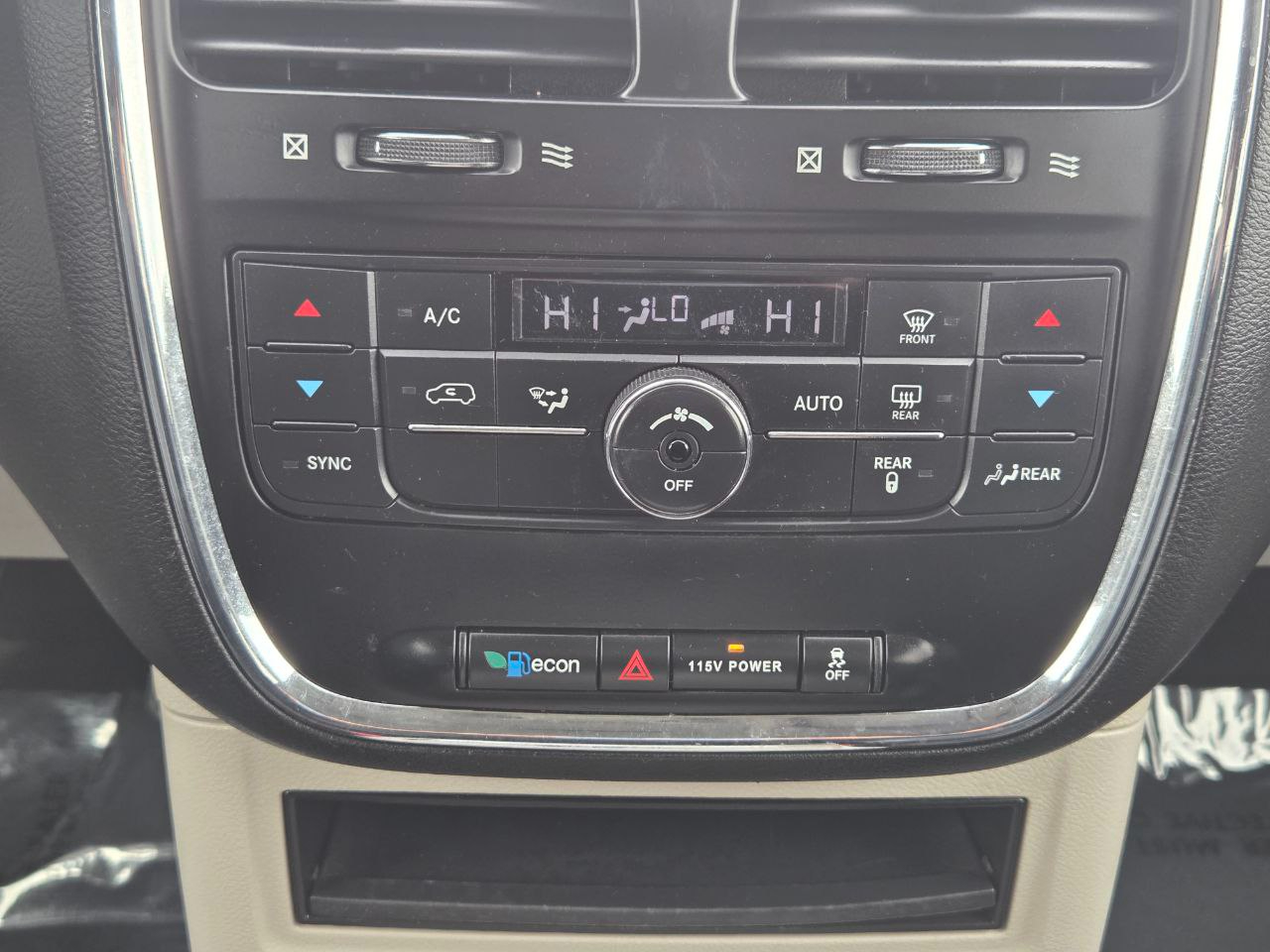 Chrysler Town & Country Touring 2016