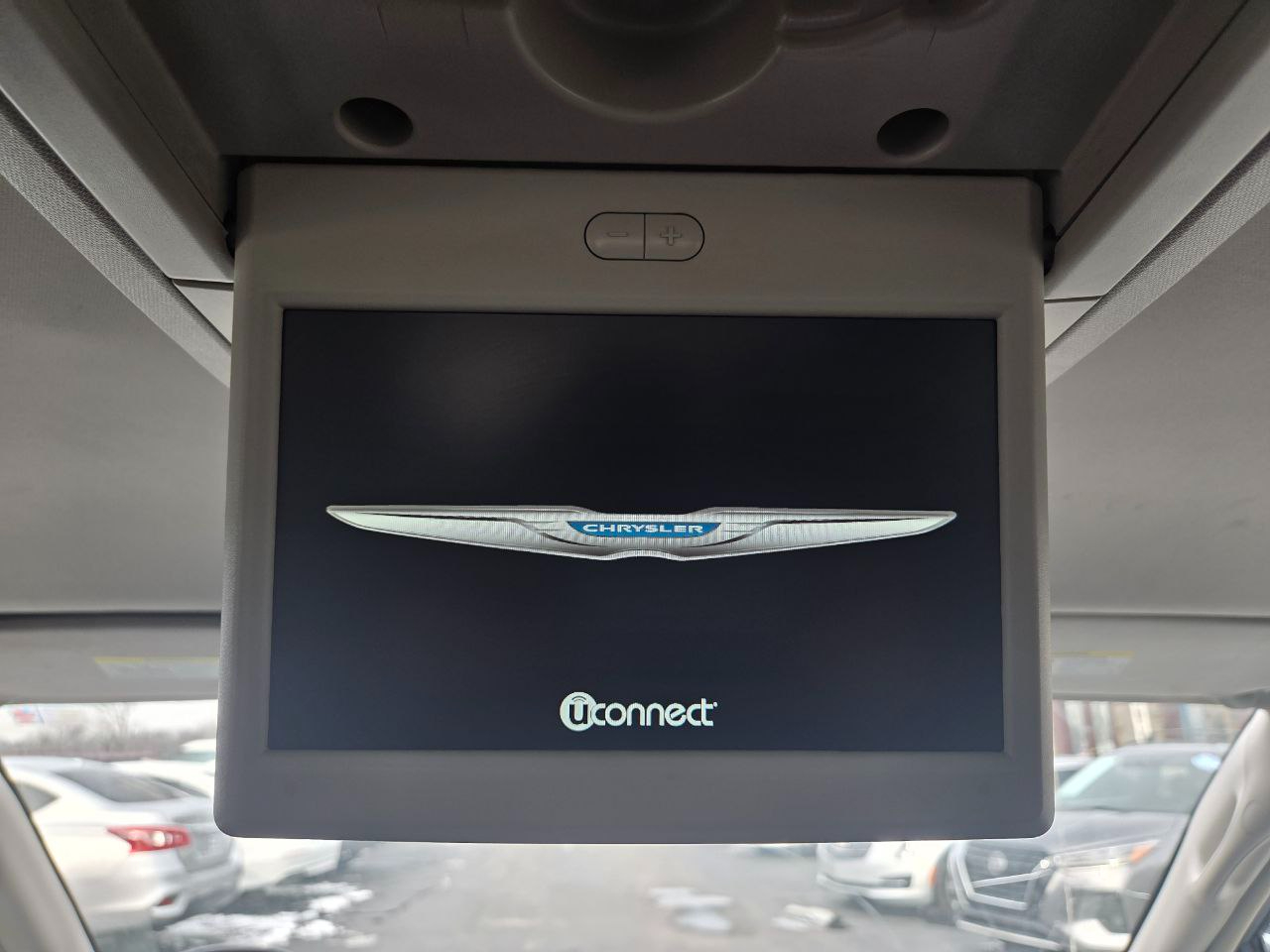 Chrysler Town & Country Touring 2016