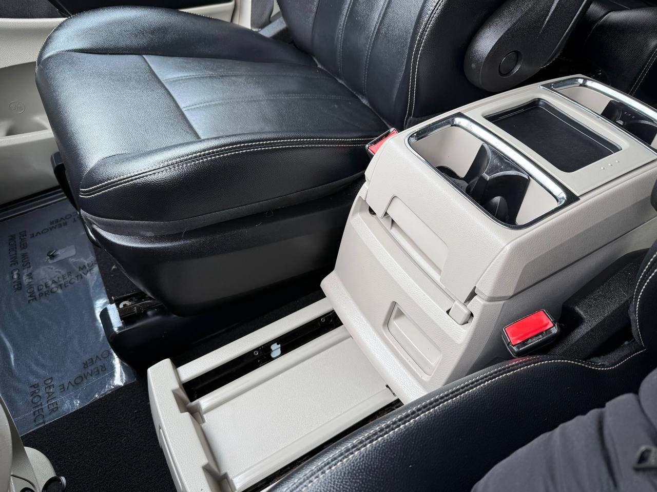 Chrysler Town & Country Touring 2016