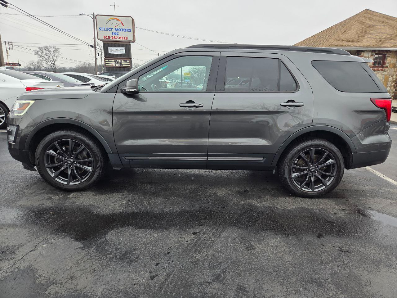 Ford Explorer XLT 4WD 2017