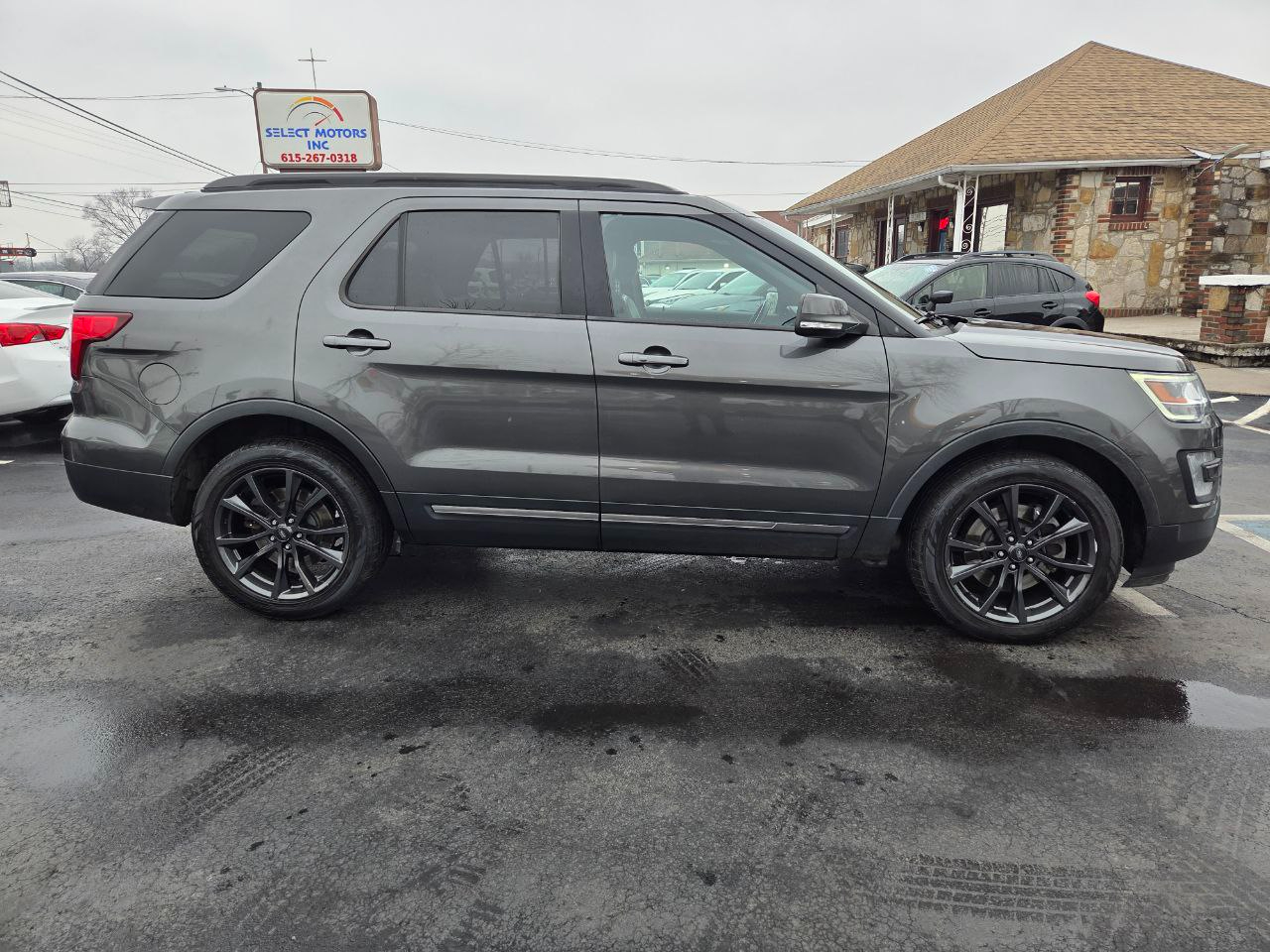 Ford Explorer XLT 4WD 2017
