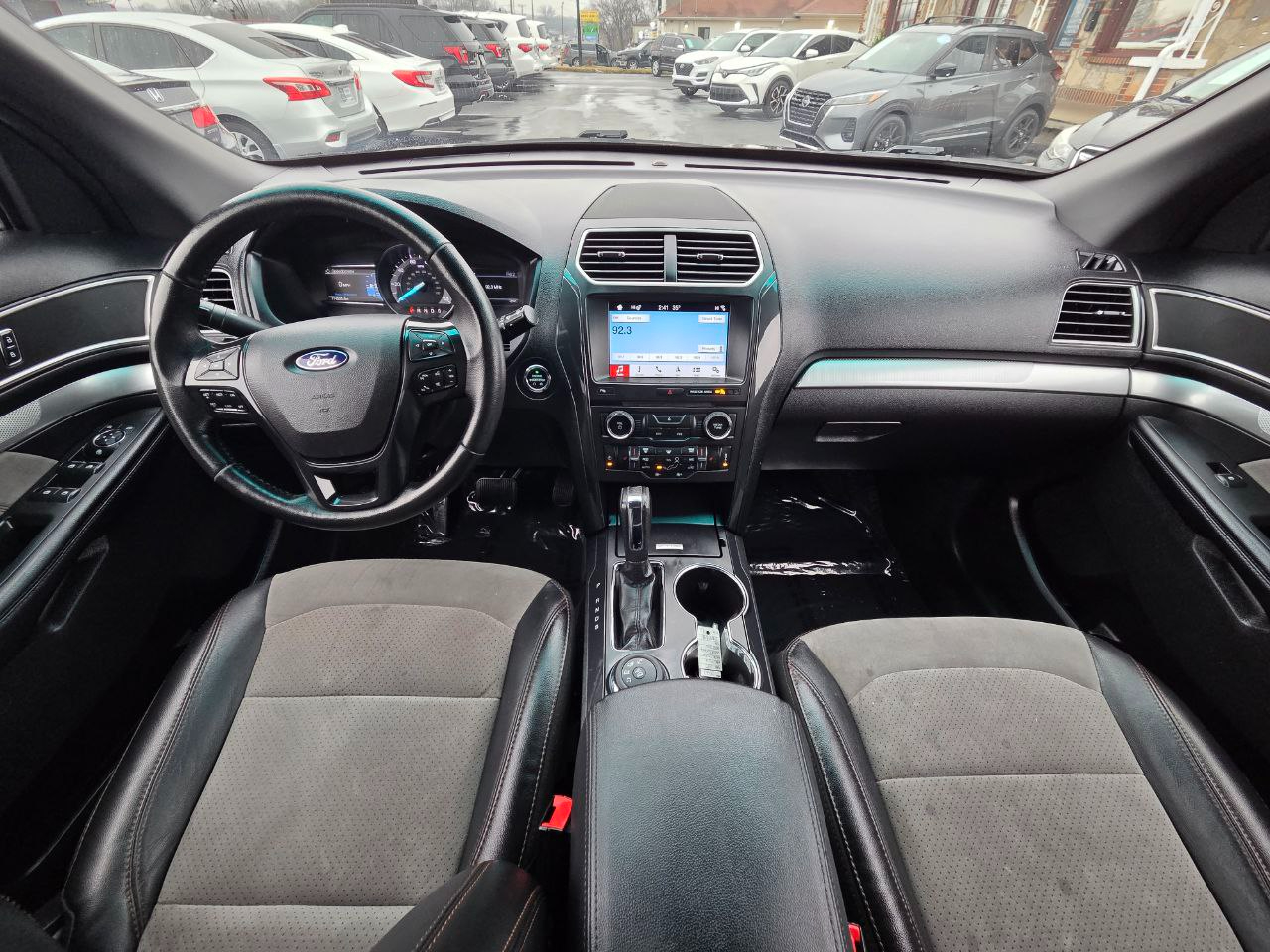 Ford Explorer XLT 4WD 2017