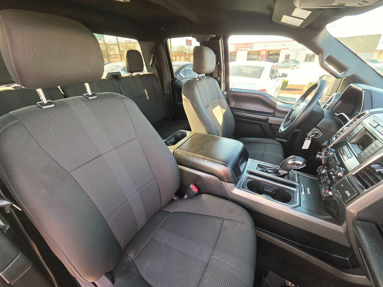 Ford F-150 XLT SuperCab 4WD 2016