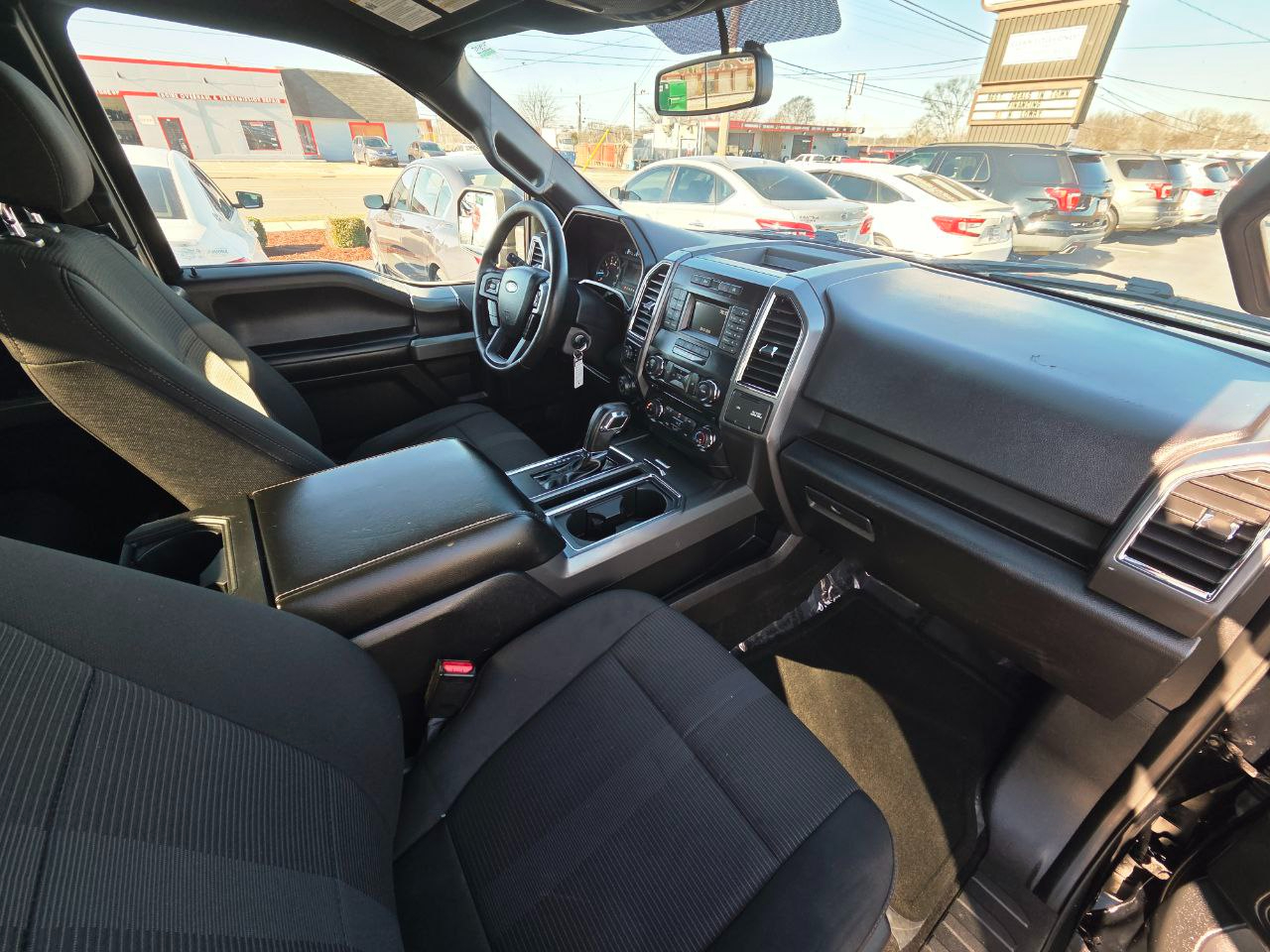 Ford F-150 XLT SuperCab 4WD 2016