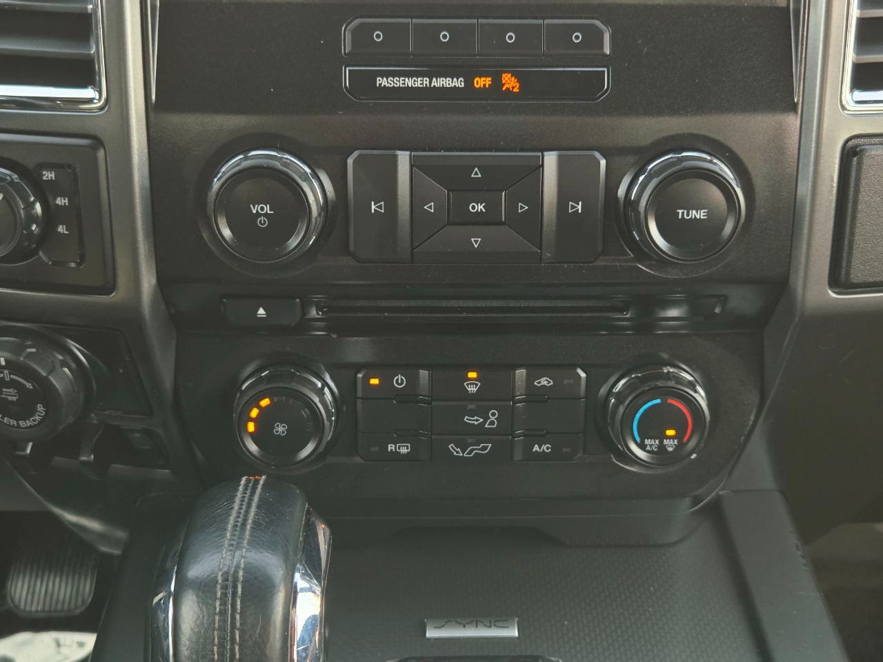 Ford F-150 XLT SuperCab 4WD 2016