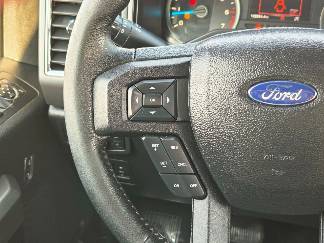 Ford F-150 XLT SuperCab 4WD 2016