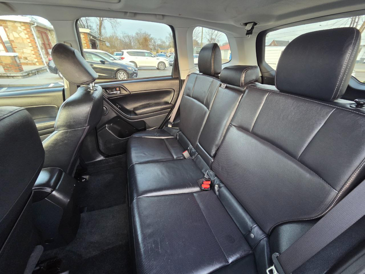 Subaru Forester 2.5i Touring 2015