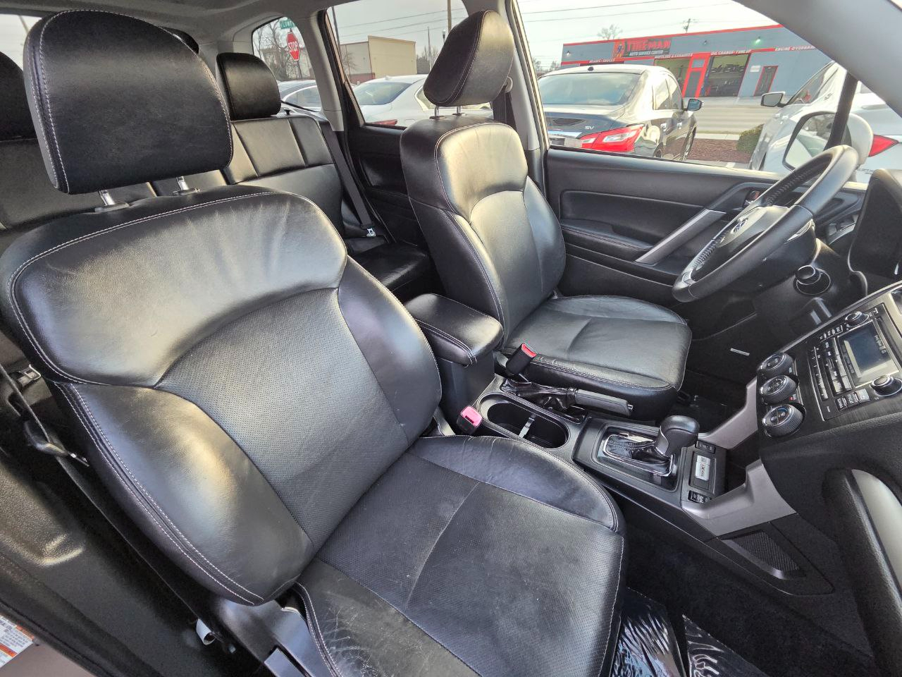 Subaru Forester 2.5i Touring 2015